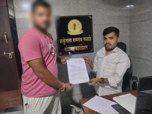 Subdural  Hemorrhages with Left Prieto Temporal Convexity with Midline Shift Of 6 mm Noted Towards Right   (Brain Disease)